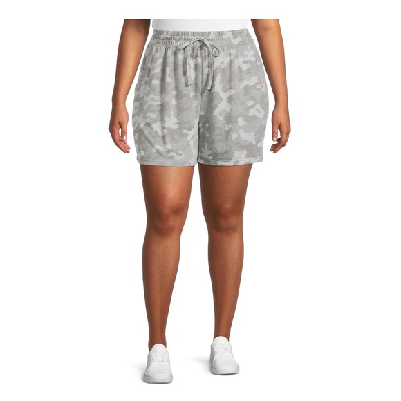 Terra & Sky Women's Plus Size High Waist Knit Shorts. - Picture 2 of 5